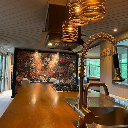 Forest Cabin With Heated Pool In The Veluwe * Voorthuizen